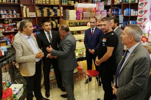 MHP'li Baştuğ'dan 'Askıda Ekmek' kampanyasına destek
