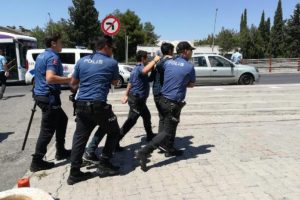 Elektrik kesintisi protestosuna 7 gözaltı