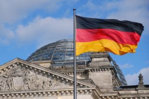 Obstfeld: Almanya'nın ticaret fazlası ticari gerilimlere katkı yapıyor