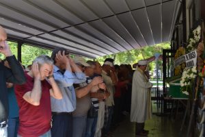 &Ouml;ld&uuml;r&uuml;len mali m&uuml;şavir son yolculuğuna uğurlandı