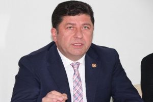 CHP'li Yaşar Tüzün: "15 milyon kişinin iradesini 15 kişi belirleyemez"