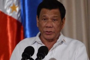 Duterte polisleri ölümle tehdit etti
