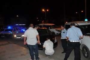Bursa'da kaçan otomobil kovalamaca sonucu yakalandı