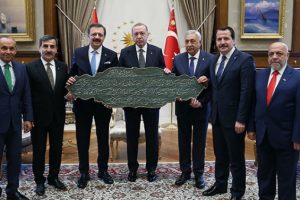 Cumhurbaşkanı Erdoğan, TOBB heyeti ile bir araya geldi