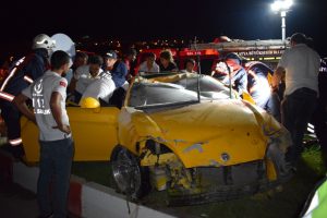Bursa plakalı otomobil takla attı: 2 yaralı