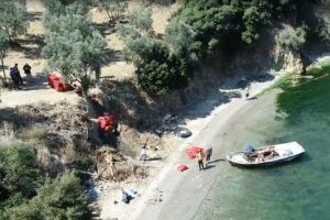 Bursa Gemlik Körfezi'nde drone destekli kaçak midye operasyonu