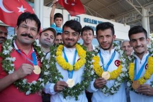İşitme engelli şampiyonlar Antalya'da