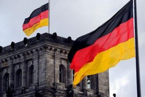 Almanya ikinci çeyrekte yüzde 0.5 büyüdü, beklenti yüzde 0.4