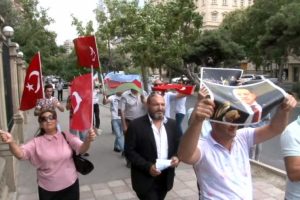 Azaerbaycan'da ABD protestosu