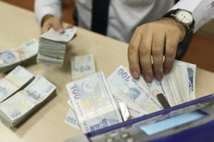 Balıkesir OSB 1 milyon 160 bin dolarını Türk lirasına çevirdi