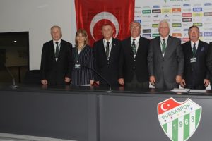 Bursaspor Divanı'ndan beraberlik çağrısı