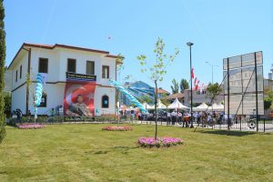 Bursa Ömer Halisdemir Aile Sağlığı Merkezi açıldı