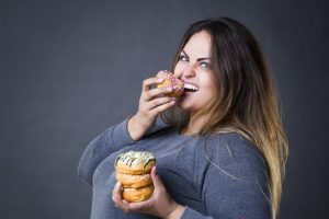 İşte obeziteye neden olan hatalı davranışlar