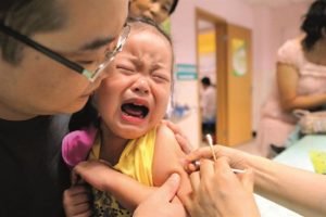 Çin'de bozuk aşı skandalı