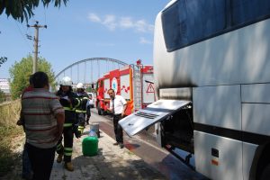 46 öğrencinin bulunduğu otobüste yangın