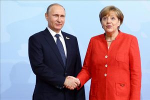 Merkel ile Putin bir araya geliyor!