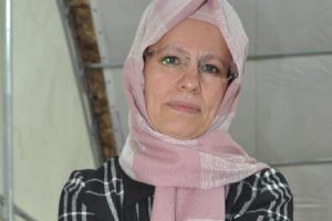 Bursalı kadın girişimci solucanla gübre üretiyor