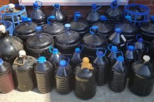 Bursa'da 410 litre kaçak şarap ele geçirildi