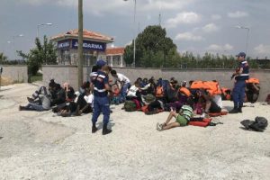 Çanakkale'de 101 kaçak göçmen yakalandı