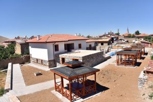 L&acirc;dikli Ahmet Hüdai'nin evi restore ediliyor