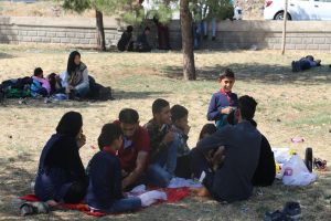 Göçmenleri kandırıp Diyarbakır'da bıraktılar