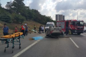 TEM'de trafiği kilitleyen kaza: 2 ölü