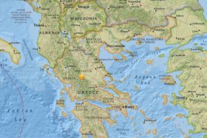 Yunanistan'da şiddetli deprem!