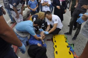 Bursa'da motosikletin çarptığı yaya ağır yaralandı