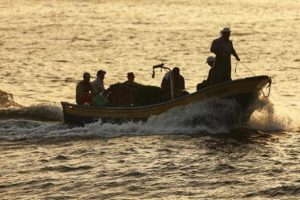 İsrail Deniz Kuvvetleri balıkçılarına gözaltı