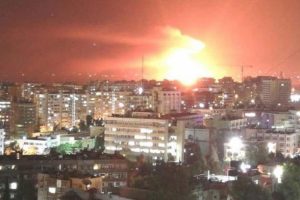 Suriye'nin başkenti Şam'a hava saldırısı