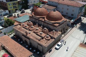 Bursa İznik'teki 1. Murat Kültür Merkezi çini müzesi oluyor