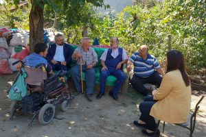 Bursa'nın dağ köylerindeki bakıma muhtaç ailelere destek