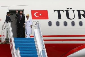 Cumhurbaşkanı Erdoğan yurda geri döndü!