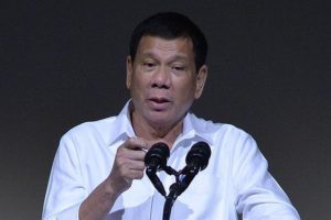 Filipinler'de Duterte muhalif senatörün tutuklanması talimatını verdi
