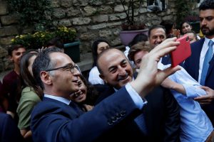 Çavuşoğlu: Önce diplomasi sonra siyaset
