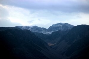 Erzincan'ın zirvelerine kar yağdı