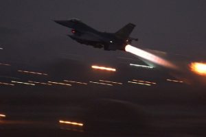 ABD fosfor bombalarıyla Suriye'yi vurdu