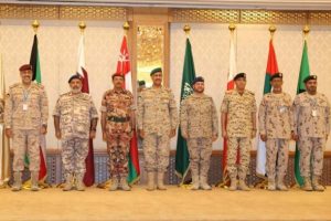 Kuveyt'te geniş çaplı askeri toplantı