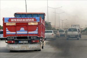 Otoyol yakınında çevre kirliliğinin en büyük sorumlusu kamyonlar