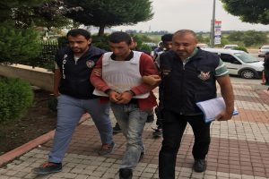 Ter&ouml;rist kardeşler tarlada &ccedil;alışırken yakalandı