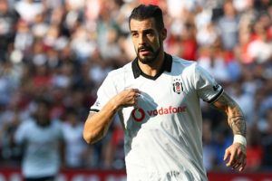 Beşiktaş Negredo kararını verdi