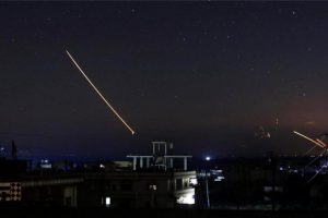 Suriye hava savunması İsrail'in saldırısını püskürttü