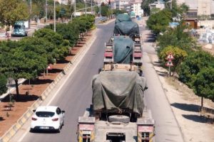 TSK'dan Cisr eş Suğur 50 ara&ccedil;lık takviye