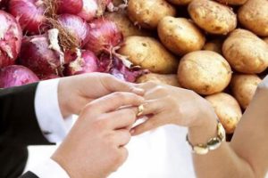 Patates soğan kavgası 15 g&uuml;nl&uuml;k evliliği bitirdi