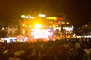 M&uuml;zik festivalinde uyuşturucu skandalı: 7 &ouml;l&uuml;