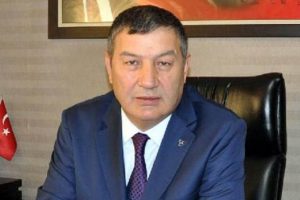 MHP İzmir İl Başkanı Karataş g&ouml;revi bıraktı