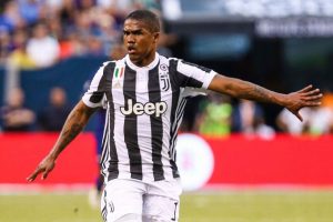 Douglas Costa'nın t&uuml;k&uuml;r&uuml;ğ&uuml; '&Ccedil;izme'yi aştı'