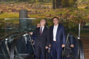 Boz&uuml;y&uuml;k heyeti Bursa Fetih M&uuml;zesi'ne hayran kaldı