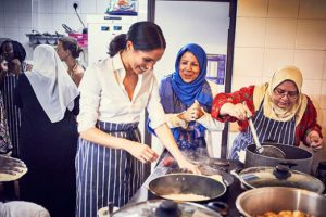 Meghan Markle'ın M&uuml;sl&uuml;man kadınlarla gizli buluşmaları ortaya &ccedil;ıktı