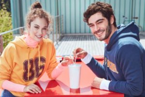 Burak Deniz ve Melisa Şenolsun tanıtım y&uuml;z&uuml; oldu